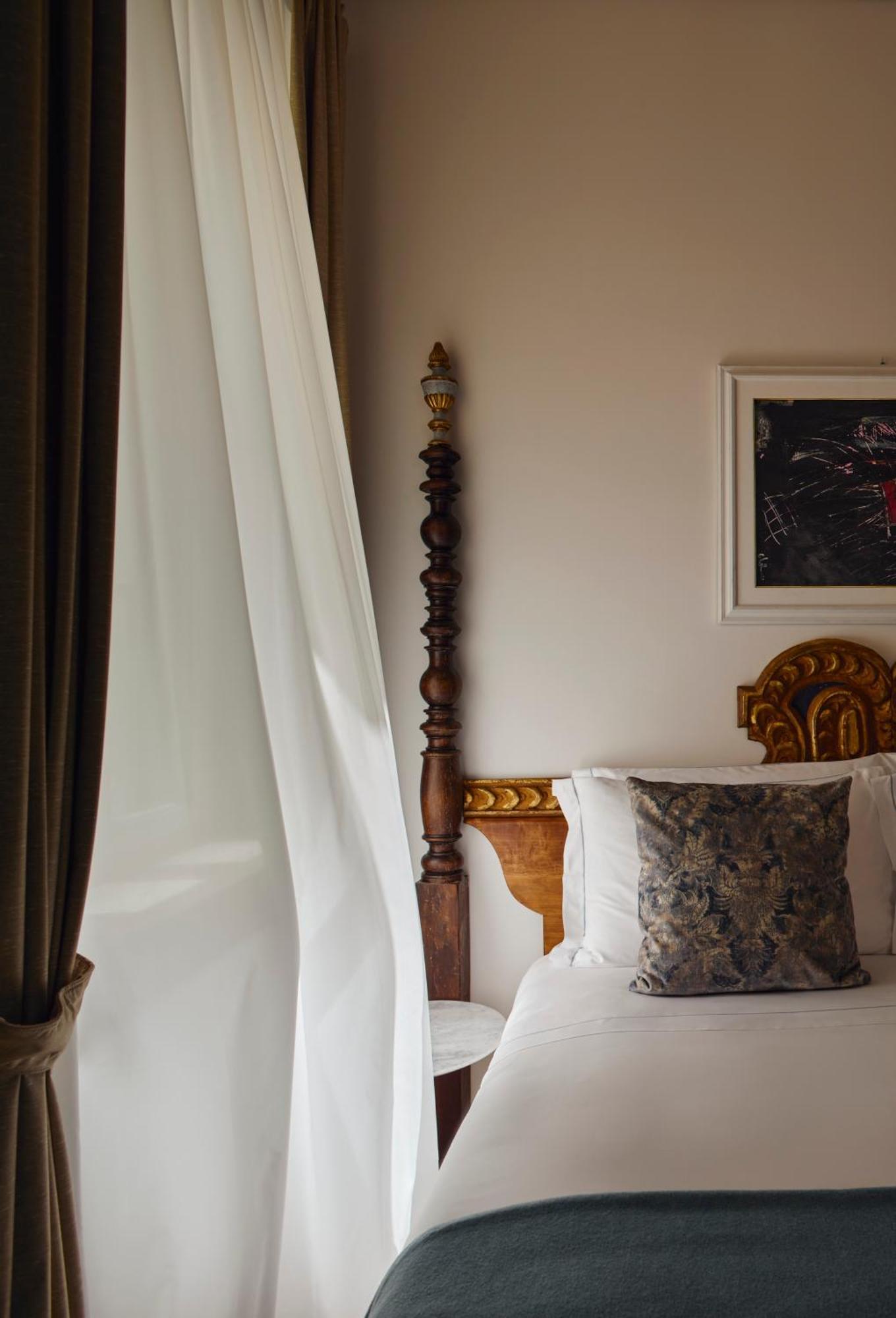 Palazzo Delle Pietre - Luxury Apartahotel 5*