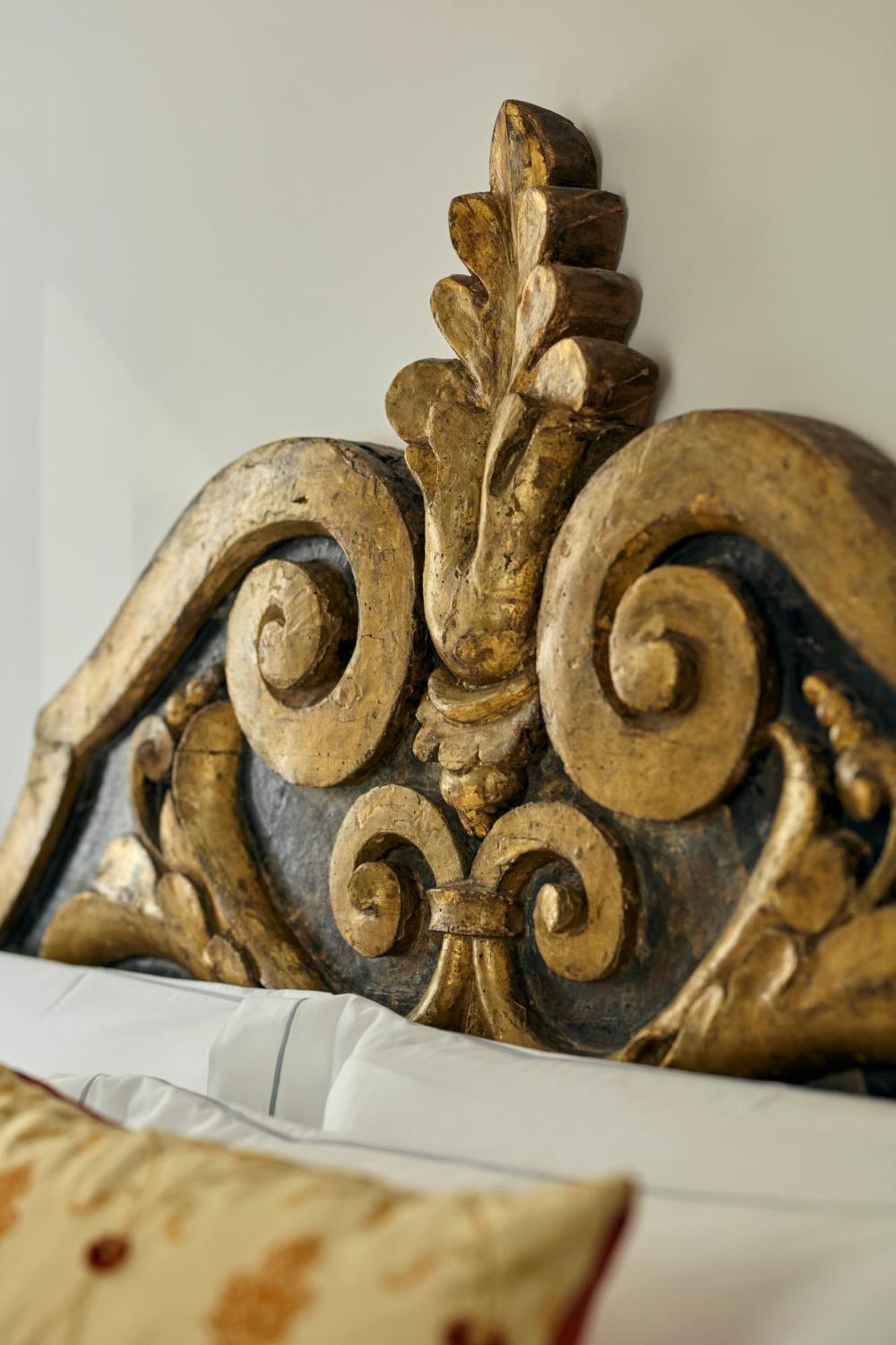 Palazzo Delle Pietre - Luxury Apartahotel