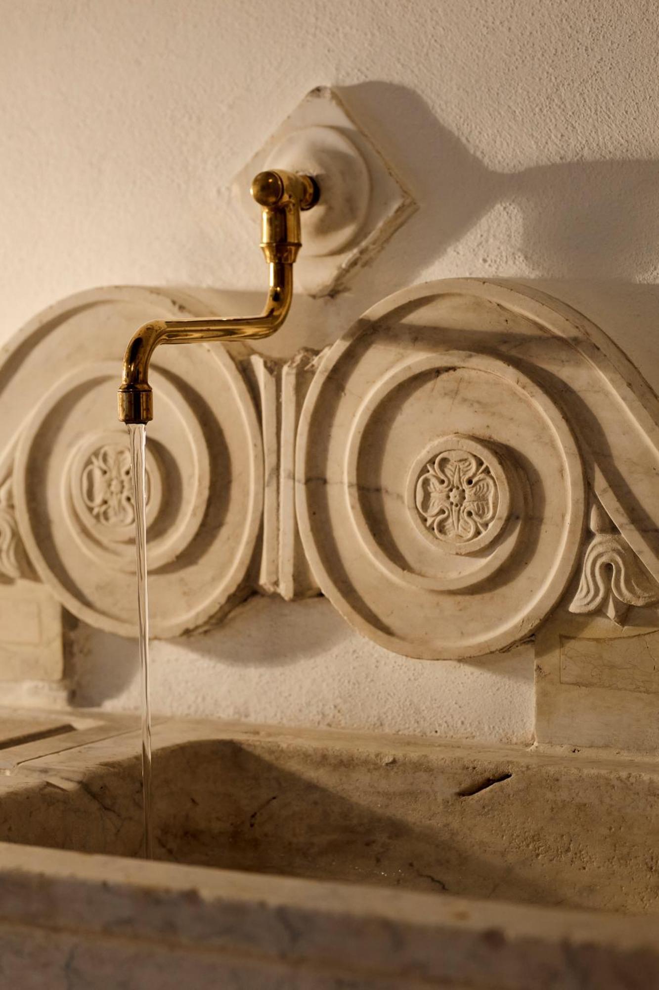 Palazzo Delle Pietre - Luxury Apartahotel 5*