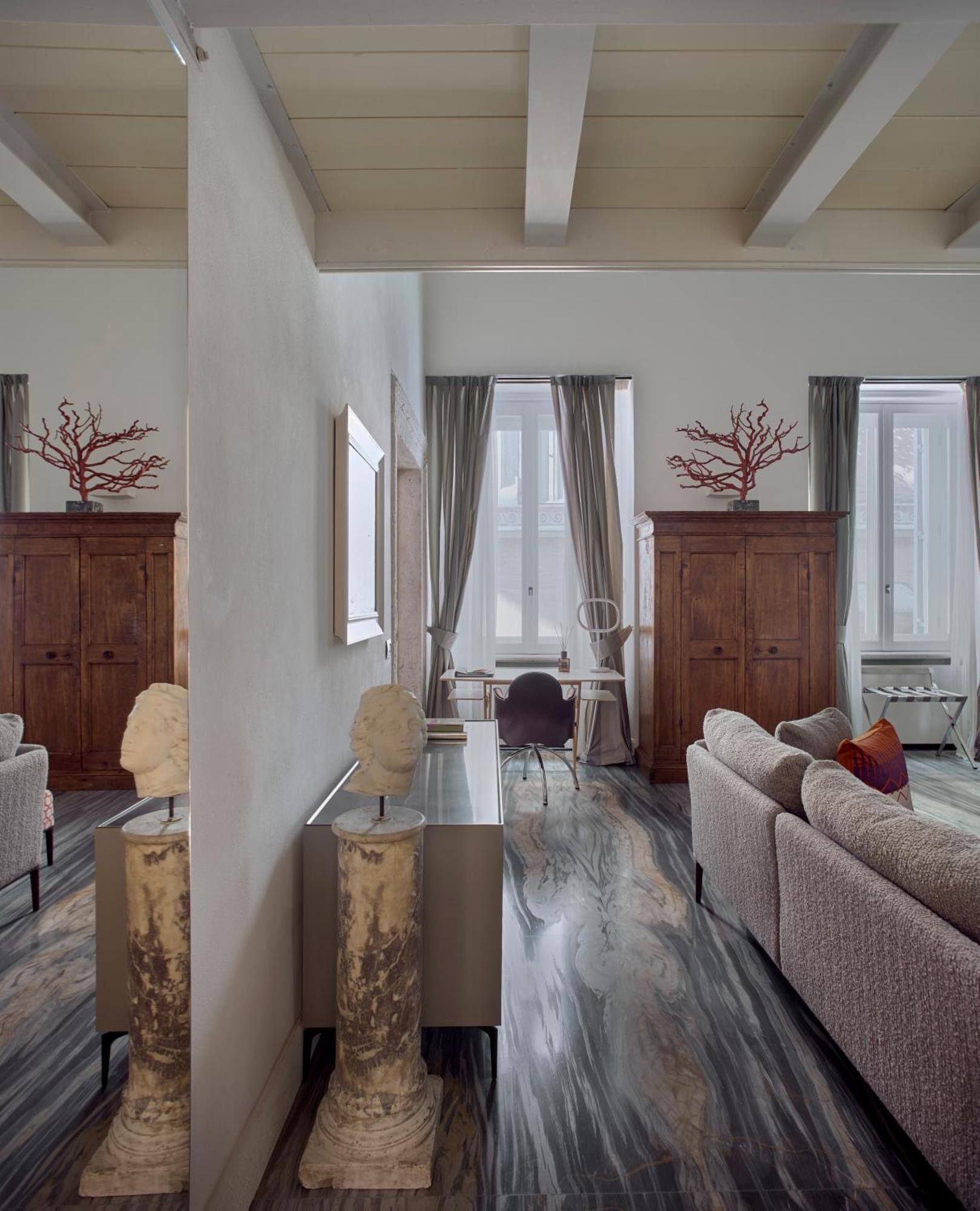 Apartahotel Palazzo Delle Pietre - Luxury 5*