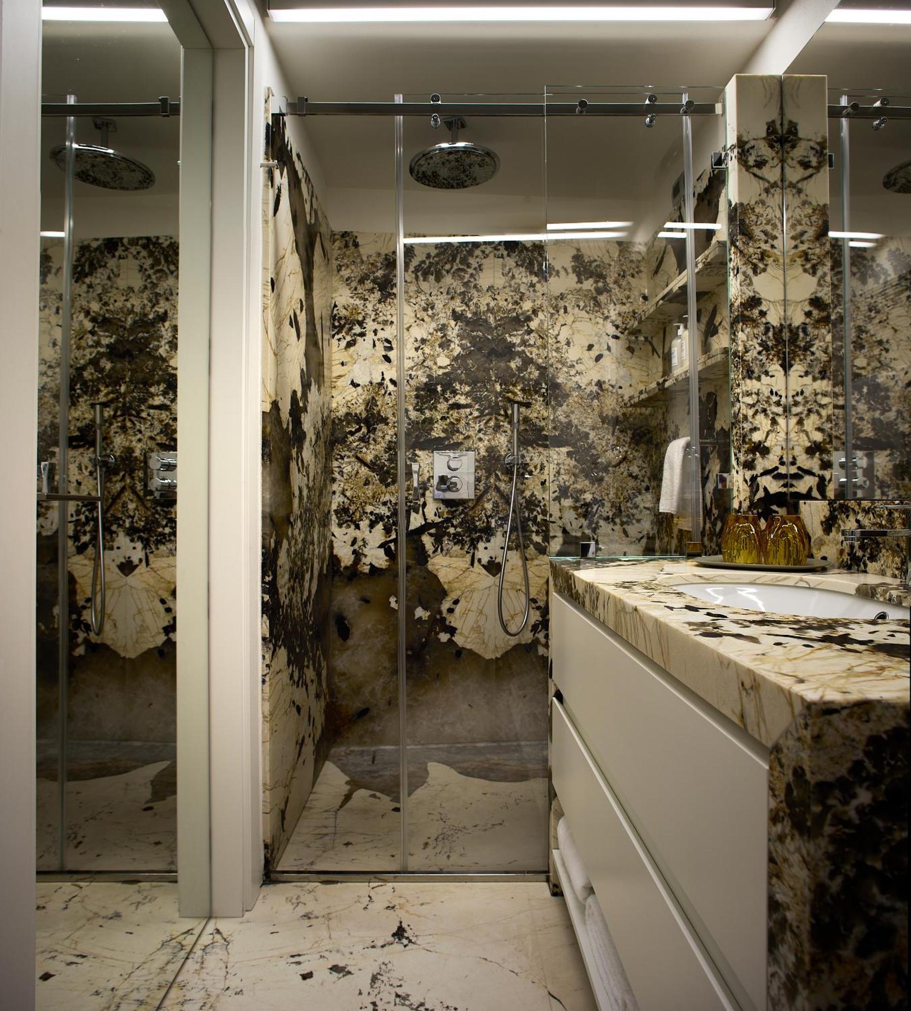 Palazzo Delle Pietre - Luxury Apartahotel Roma